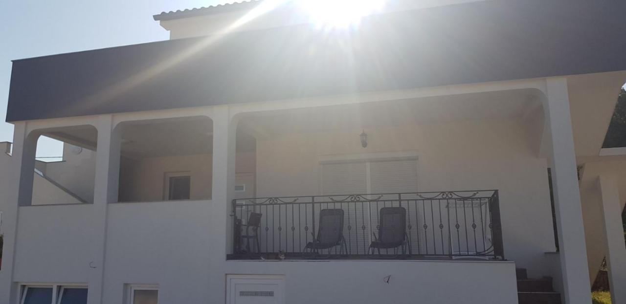 Apartman Niko Malinska Esterno foto