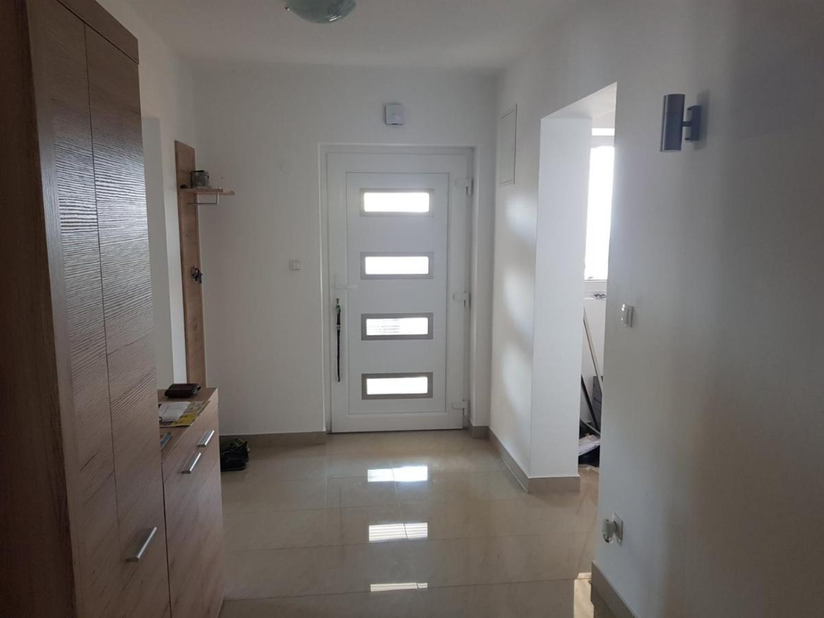Apartman Niko Malinska Esterno foto
